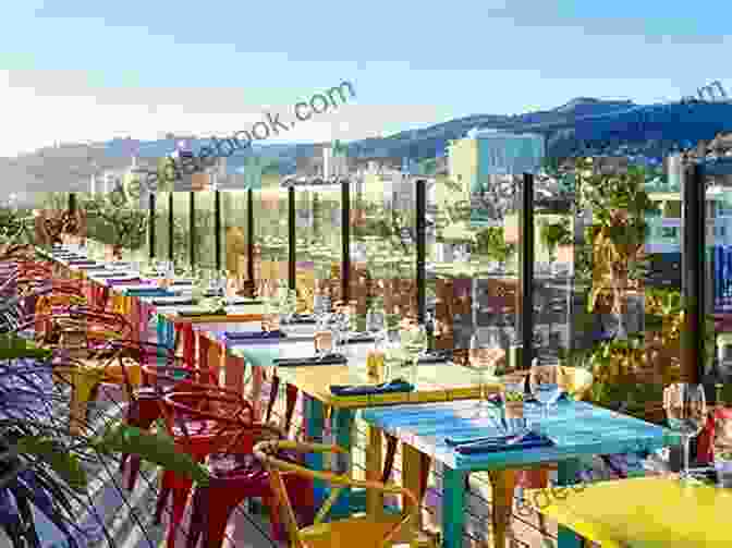 A Modern Restaurant In Los Angeles With Floor To Ceiling Windows Charlotte Interactive Restaurant Guide: Multi Language Search 10 Cities (United States Restaurant Guides)